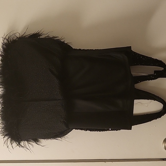 Fashion Nova Midi sequin Dress with Feather Trim Size L - Picture 7 of 8